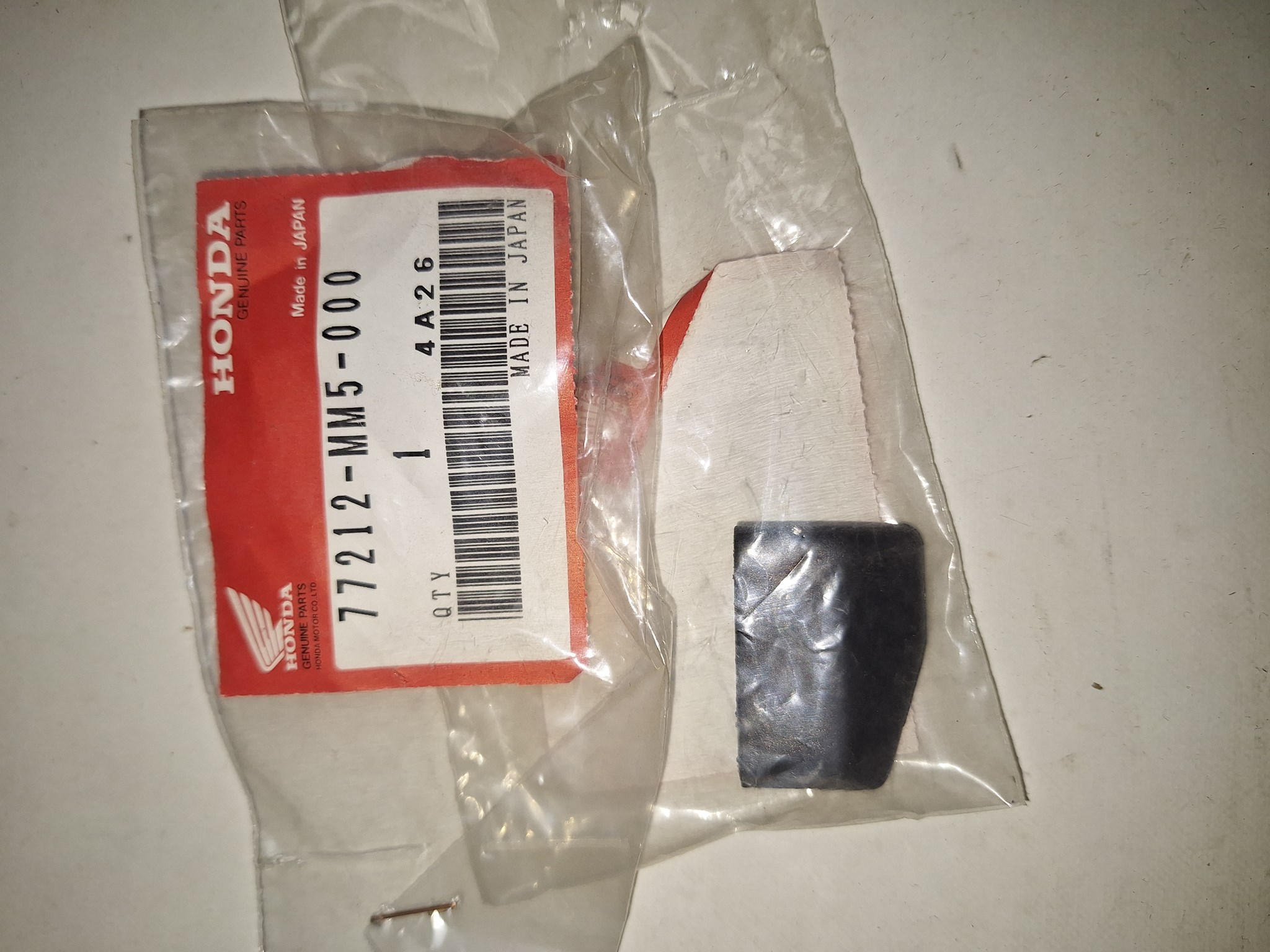 Bild von GUMMI, L. H. VERKLEI  77212-MM5-000